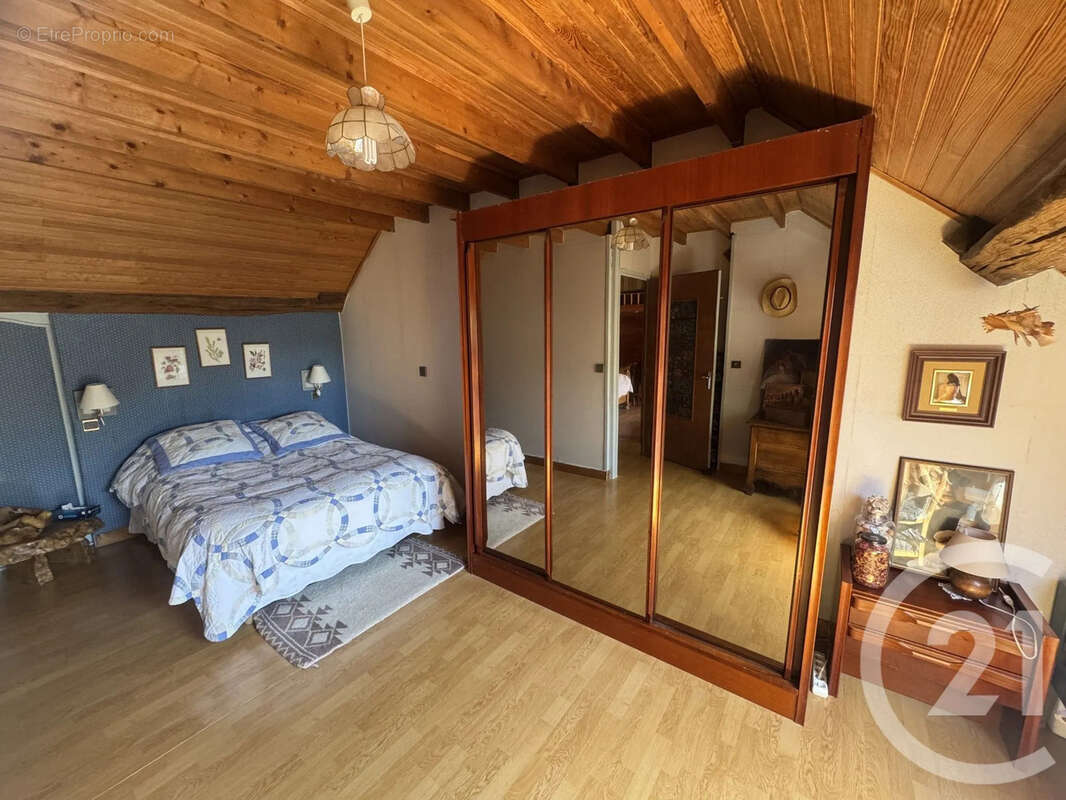 Maison à FLEZ-CUZY