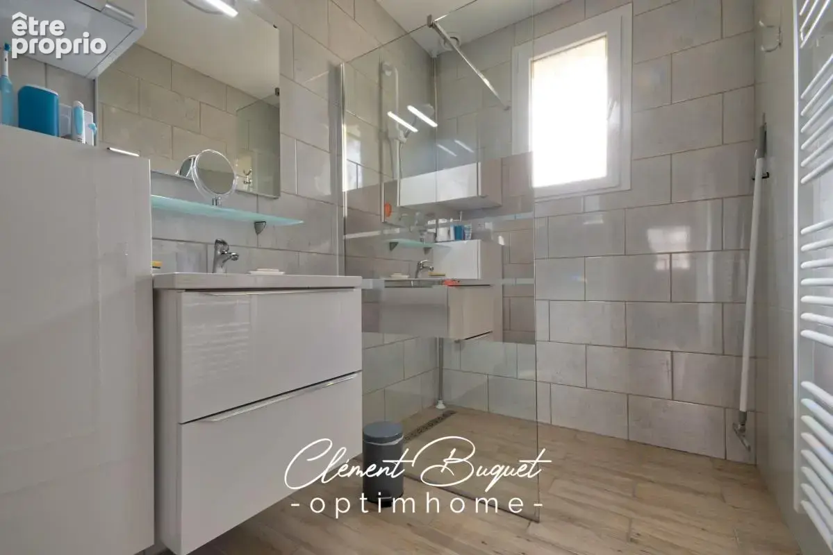  Semi plain-pied • 4 chambres • Excellente isolation  • Terrain 1 050 m² - photo 5