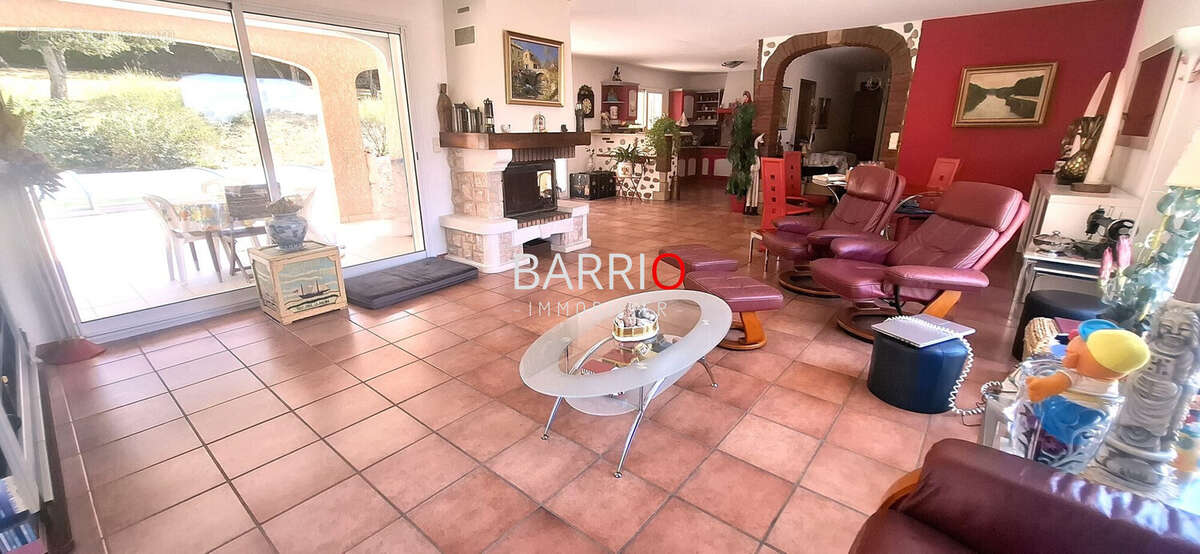 Maison 156 m² à Montesquieu-Des-Alberes  - photo 3