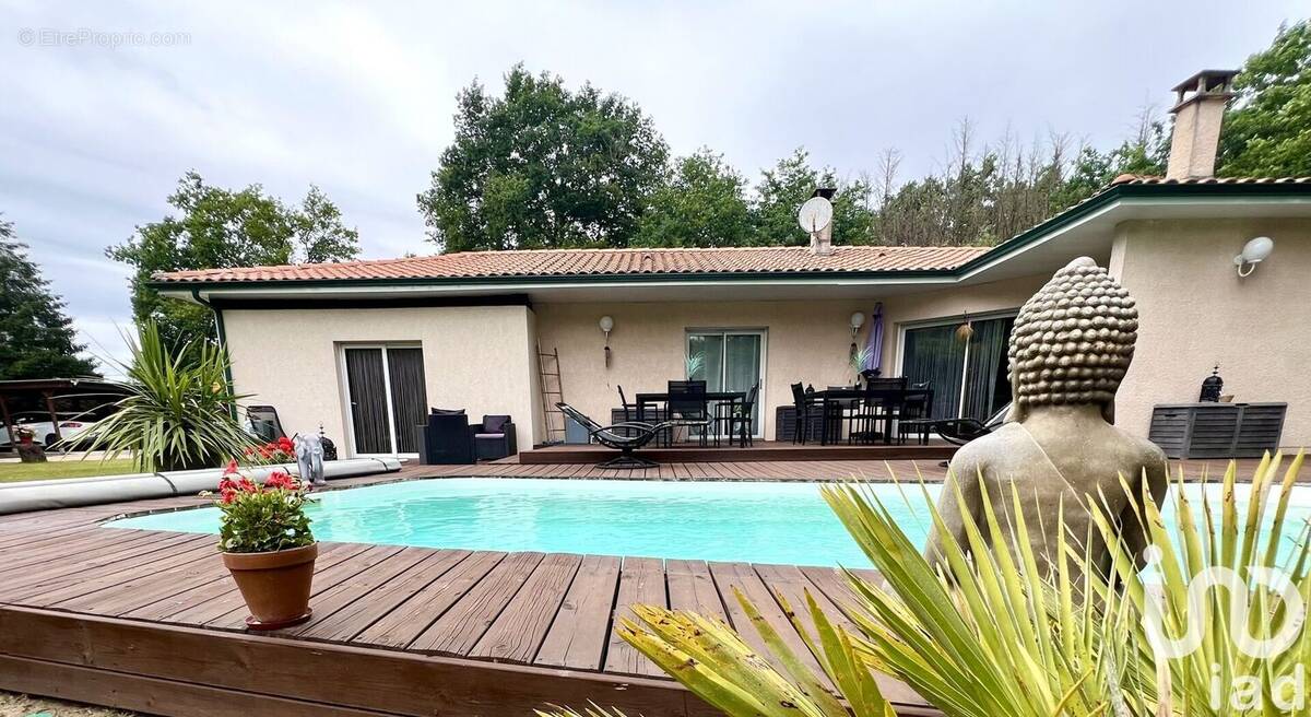 Photo 1 - Maison à SALLES