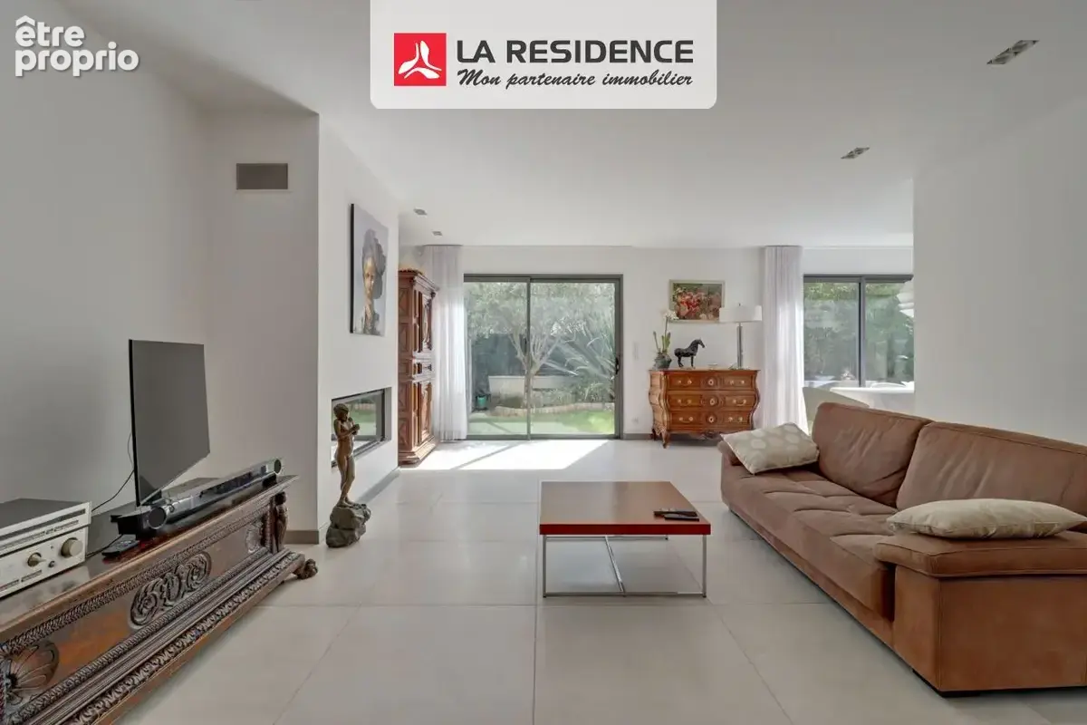 Maison 12 pièces 305 m² à vendre à Chatou (78400) - photo 2