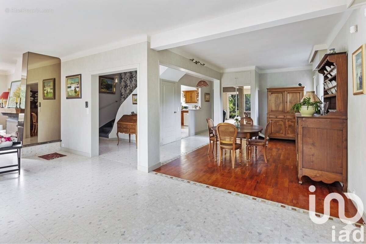 Photo 4 - Maison à SAINT-ETIENNE-DE-MONTLUC