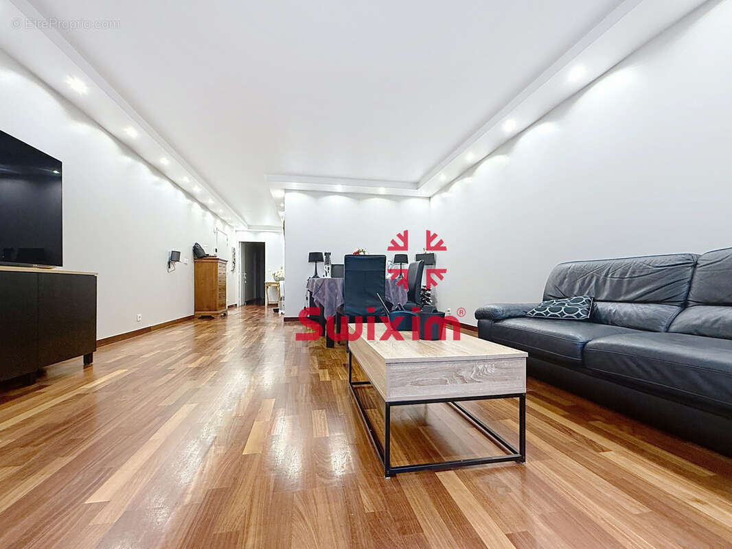 Appartement à PARIS-20E