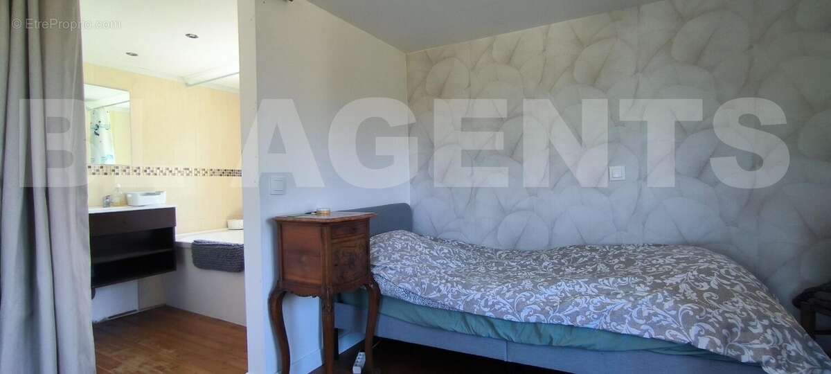 1752602699246 - Maison à CREVECOEUR-EN-AUGE