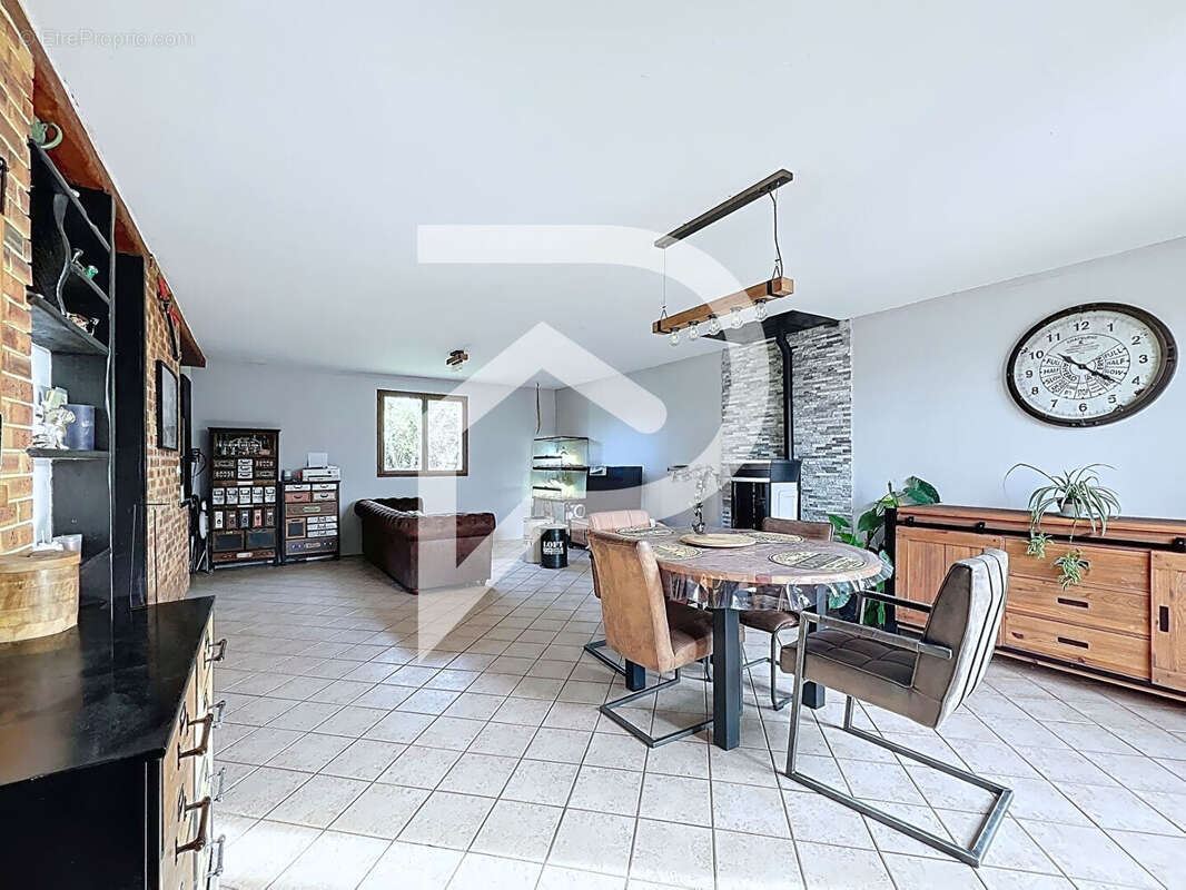 Maison à VERNOUILLET