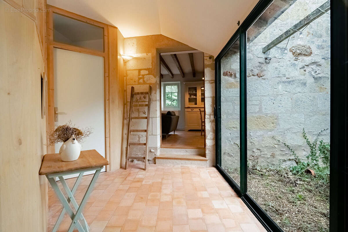 Maison à BRISSAC-QUINCE