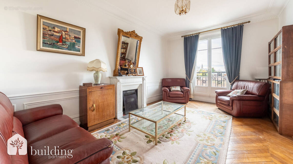 Appartement à LE RAINCY