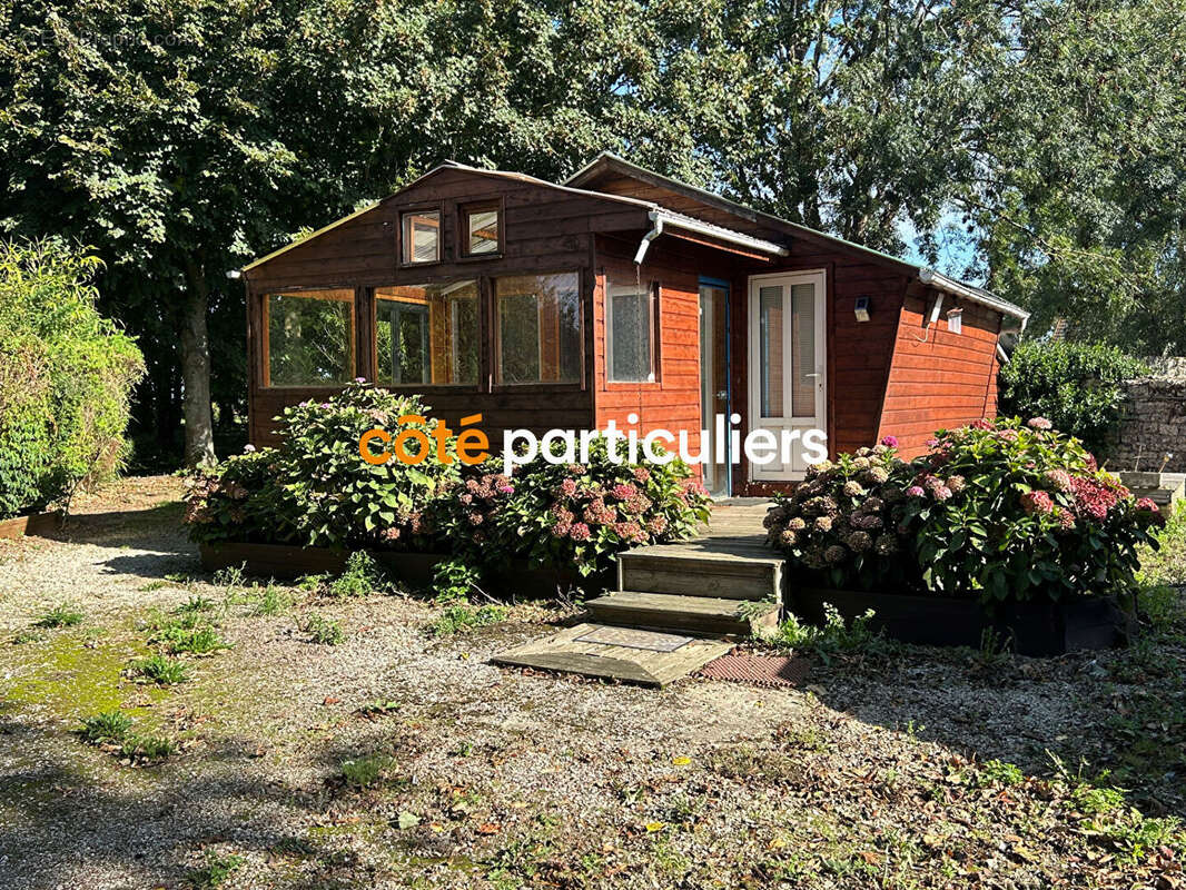 Maison à BRETTEVILLE-L&#039;ORGUEILLEUSE