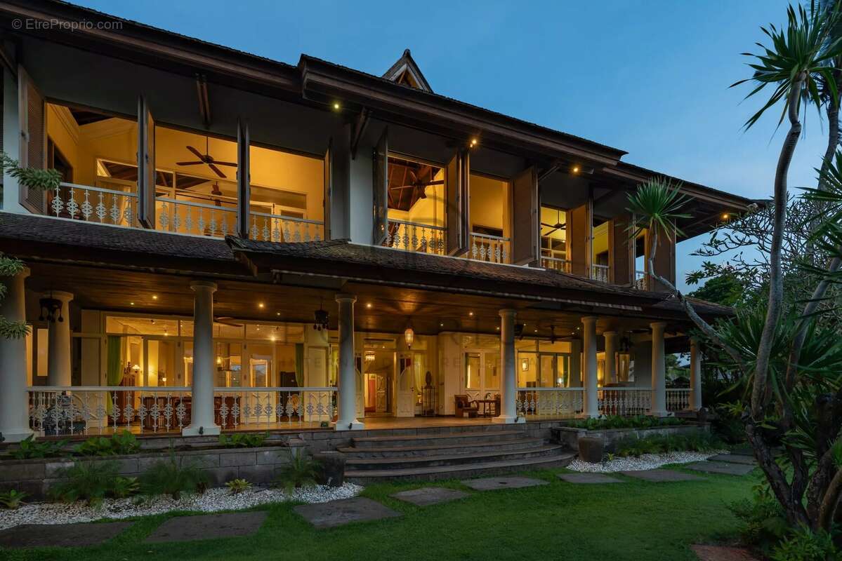 Domaine Colonial de Luxe Intemporel  Rare Résidence Familiale en Pleine Propriété près de Canggu, Bali - photo 40