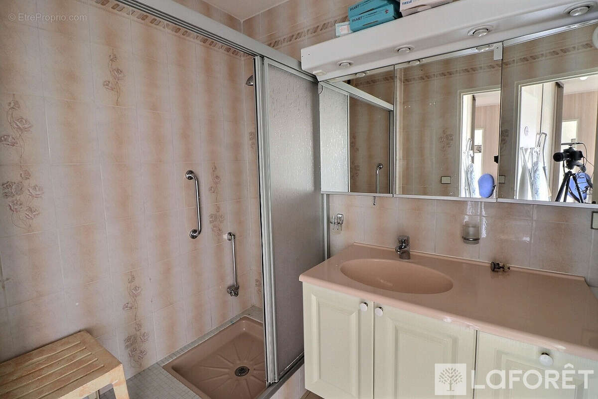 Appartement à HYERES