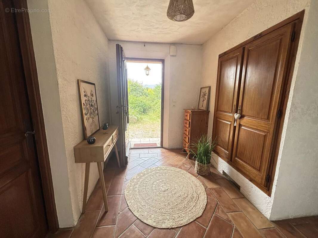 Maison à FIGANIERES