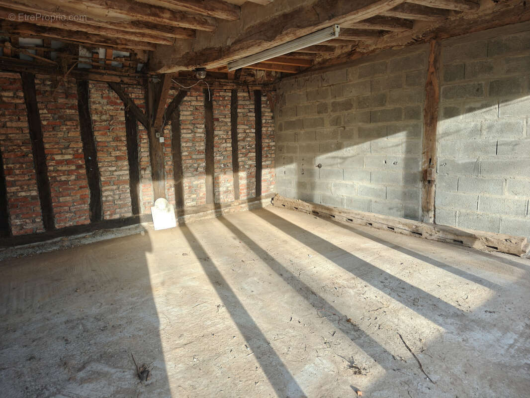 Maison à LA VESPIERE