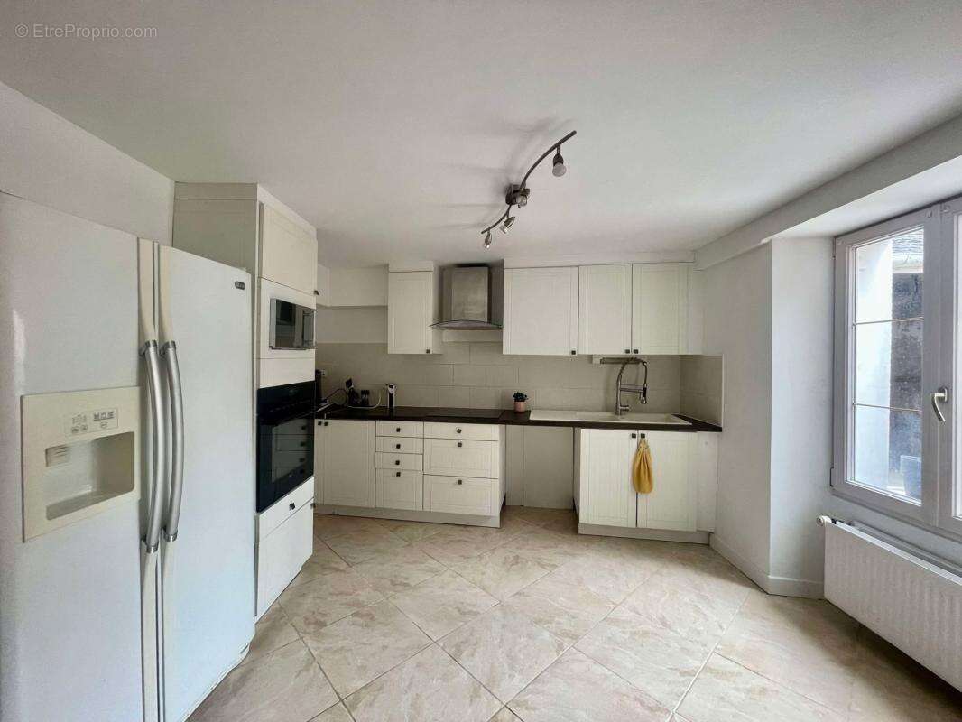 Maison à BAZOCHES-LES-GALLERANDES