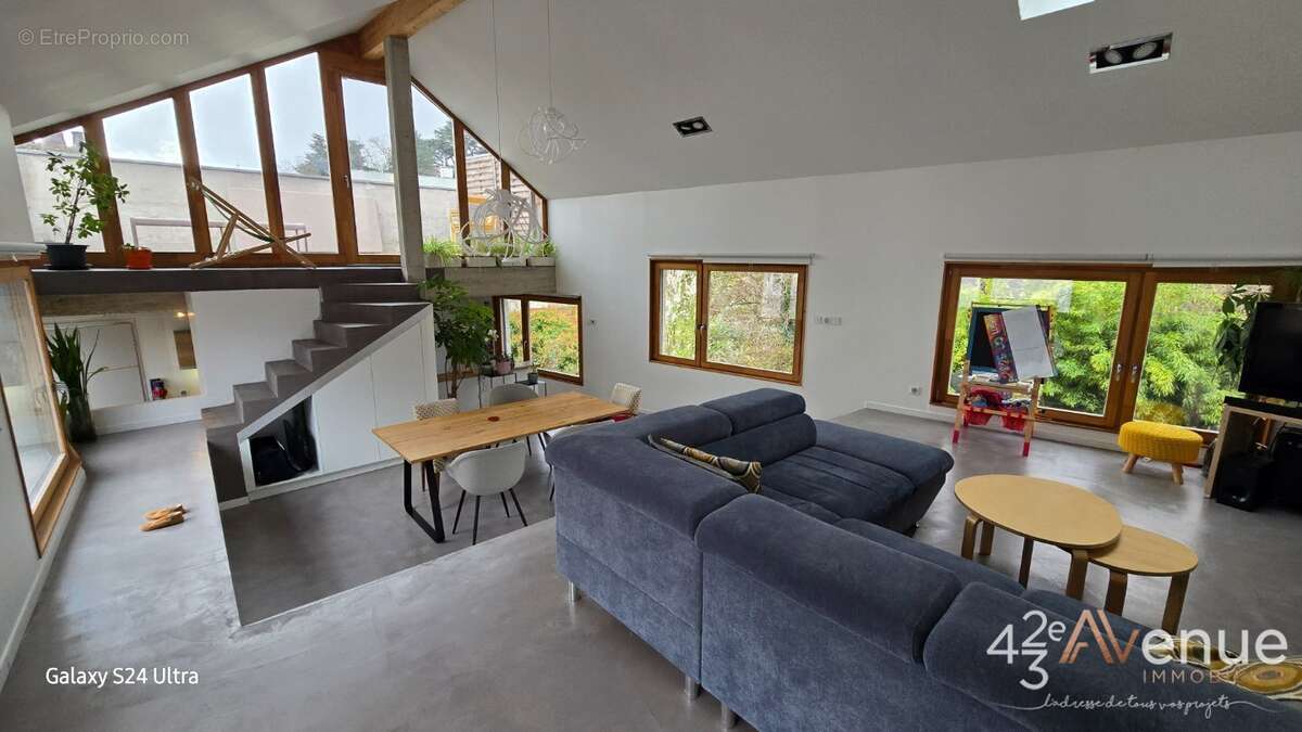 Maison à SAINT-ETIENNE