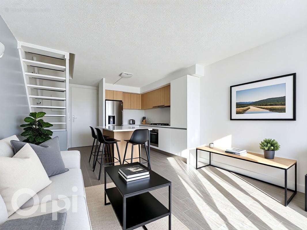 Maison à VILLENEUVE-LOUBET