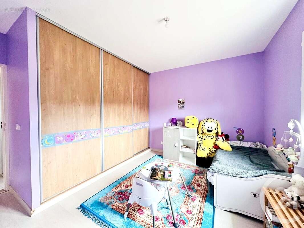 Maison à CUBZAC-LES-PONTS