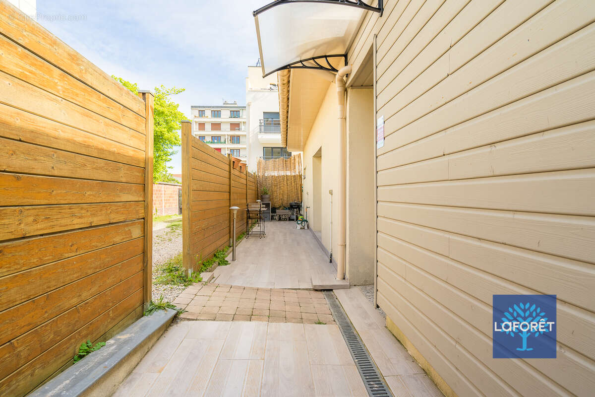 Maison à LES PAVILLONS-SOUS-BOIS