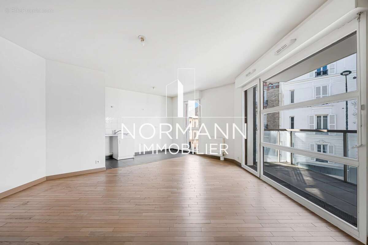Appartement à ASNIERES-SUR-SEINE