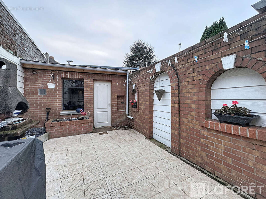 Maison à ARMENTIERES