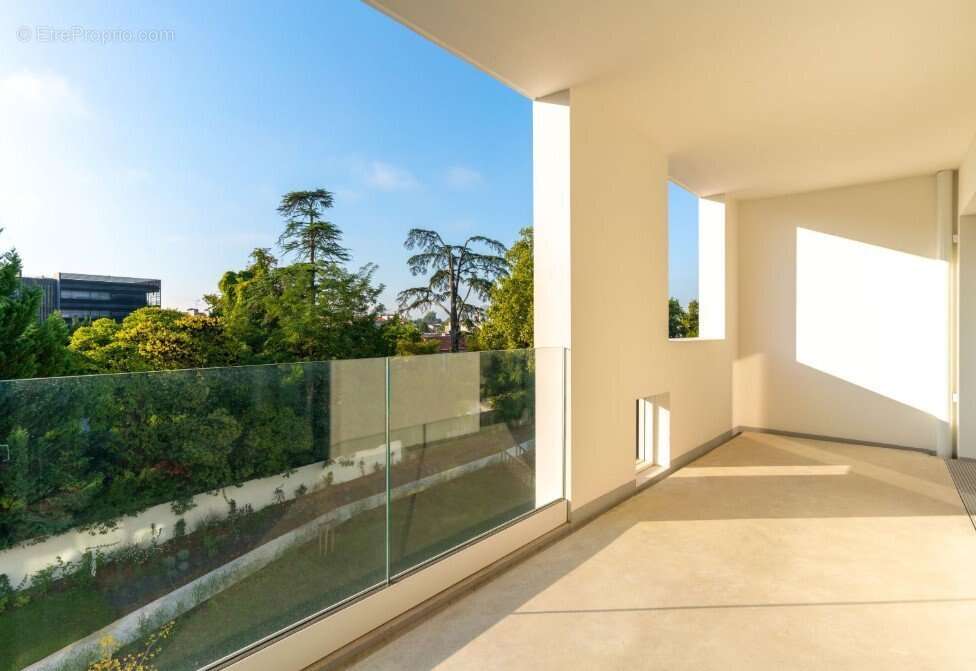 Appartement à LE BOUSCAT