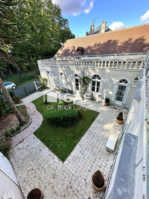 Photo 3 - Maison à AZAY-LE-FERRON