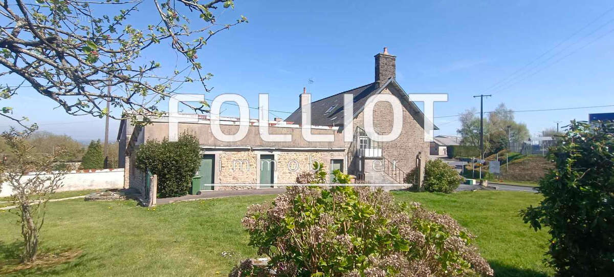 Maison à VILLEDIEU-LES-POELES