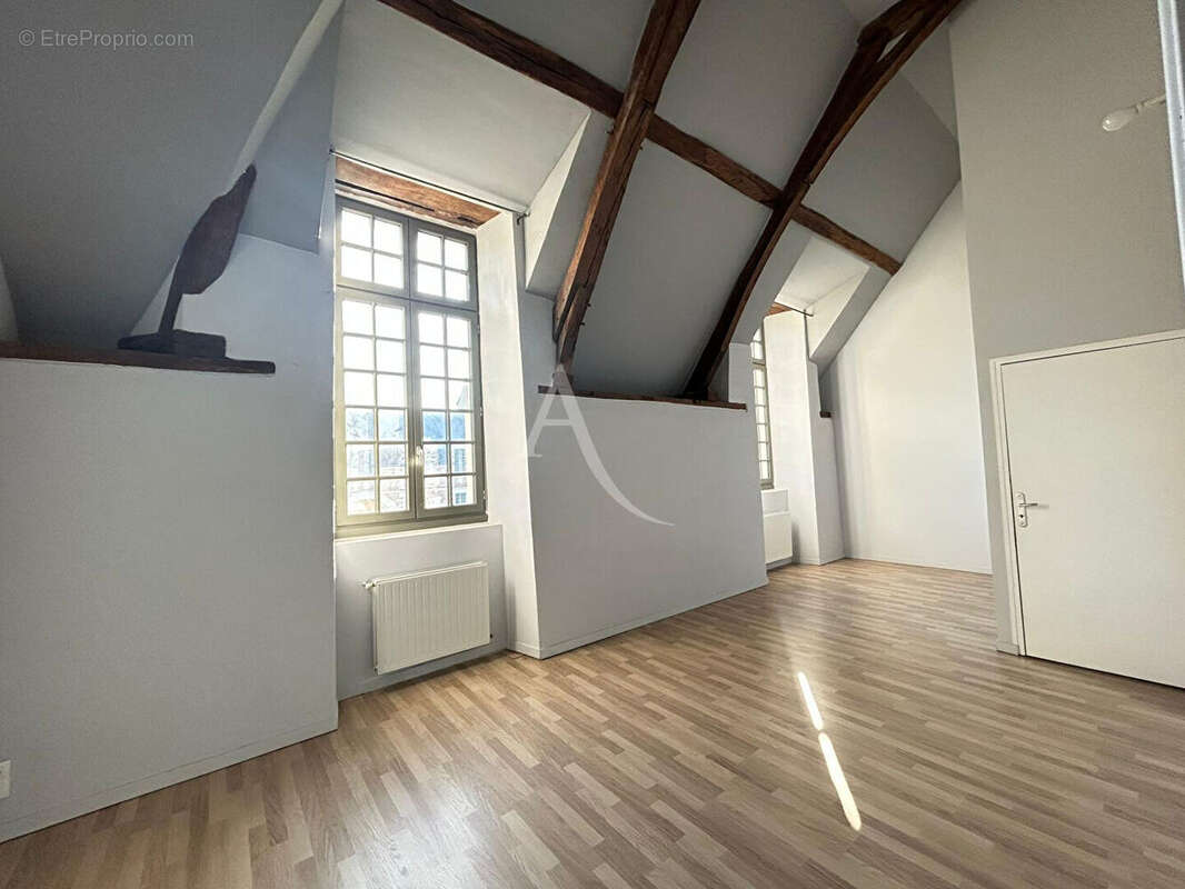 Appartement à LE CELLIER