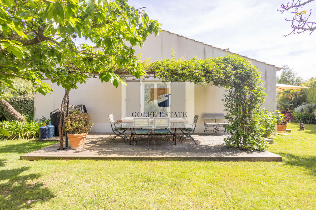 Maison à LA CROIX-VALMER