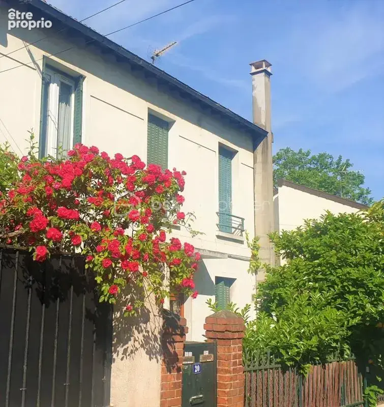 Appartement à NANTERRE