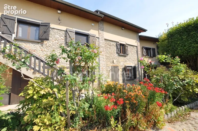 ANJOU (38) - Vente Viager Occupé (2 têtes) - BOUQUET SEC sans rente - Maison P6, en pierres, avec jardin - photo 14