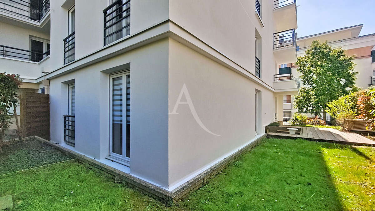 Appartement Massy 4 pièce(s) 72 m2Massy Vilmorin jardin terrasse - photo 3