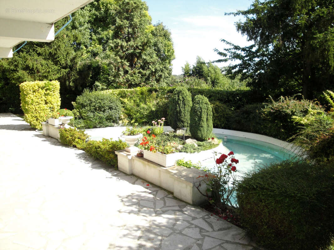 Maison à ORMESSON-SUR-MARNE