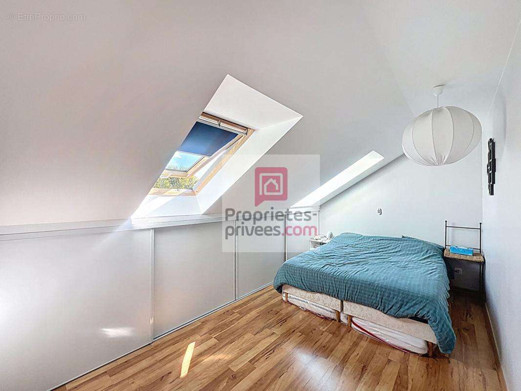 Maison familiale 5 chambres et 1 garage attenant - photo 10