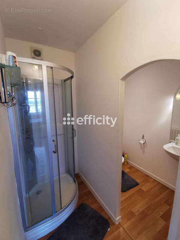 Maison 240 m² à Saint-Sever-Calvados  - photo 24