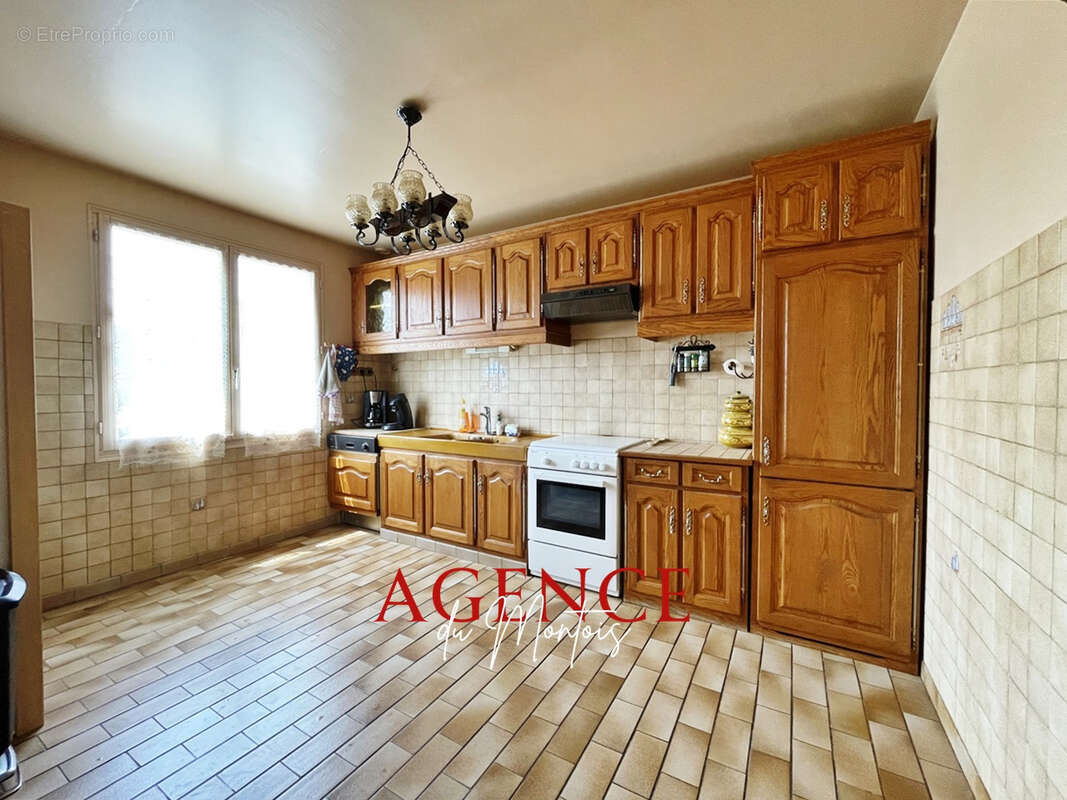 Maison à BRAY-SUR-SEINE