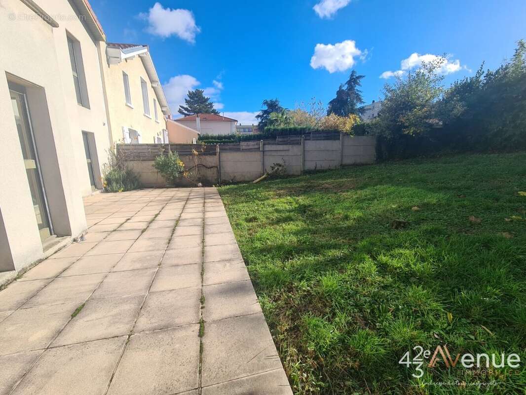 Maison à SAINT-ETIENNE