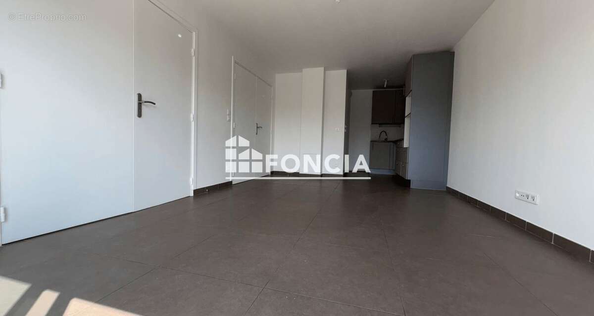 F4 vue seine - photo 2