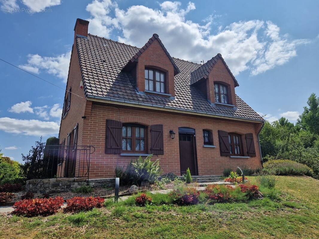 Maison à MERIGNIES