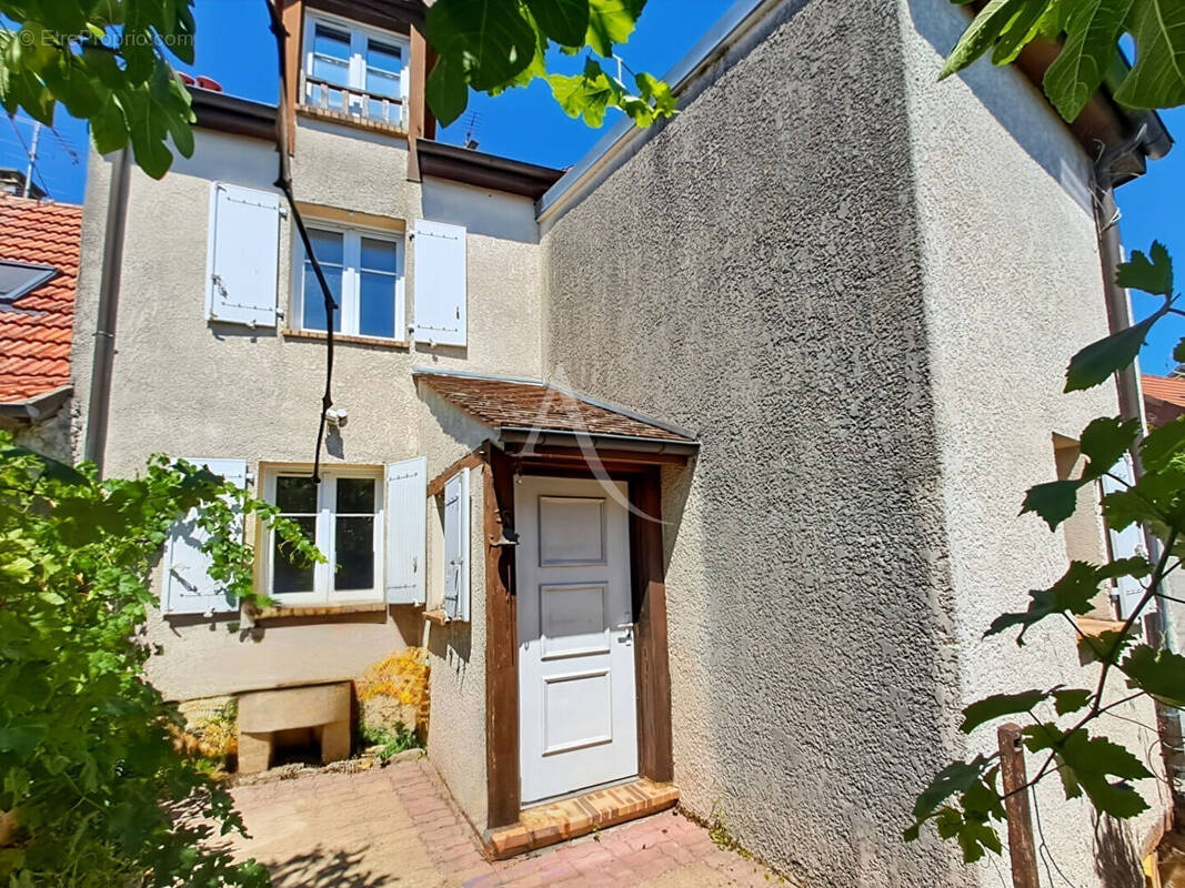 Maison à ETRECHY