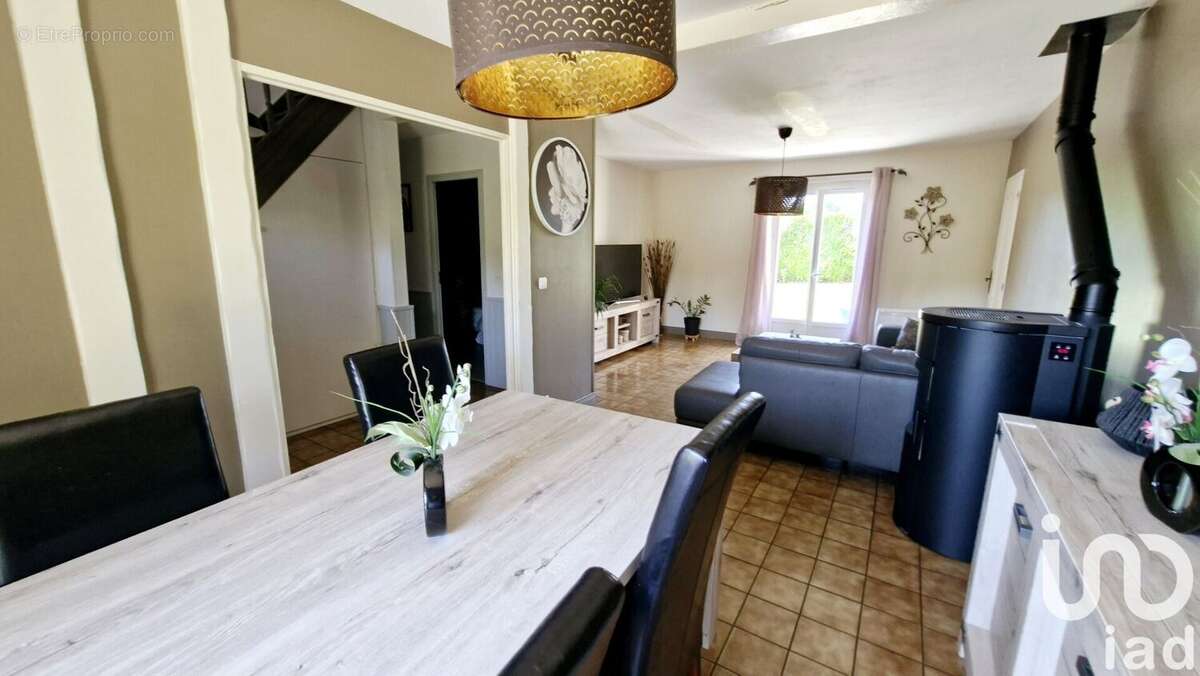 Photo 5 - Maison à SAINT-PREST