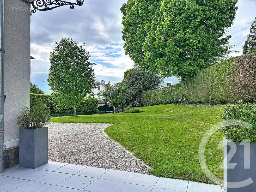 Maison 160 m² à Epinal  - photo 16