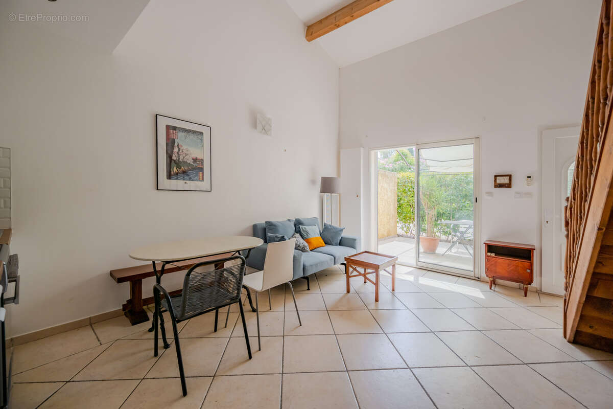 Maison composee de deux appartements ... - photo 4
