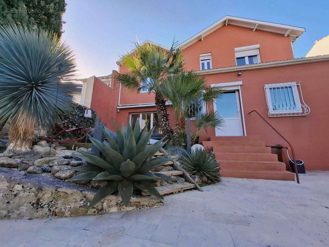 Maison à LA ROCHELLE