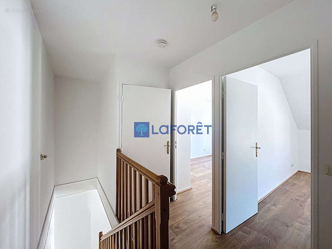 Appartement à SAINT-GERMAIN-LES-CORBEIL