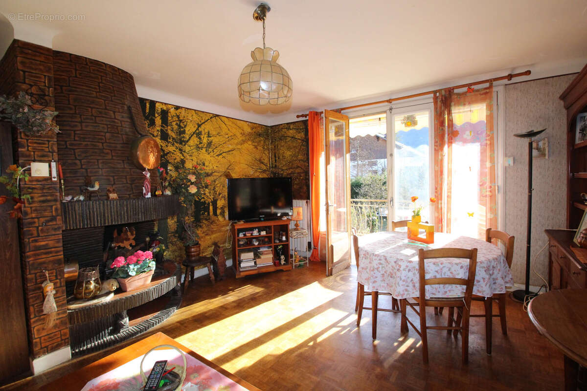 Maison à MONTAUBAN-DE-LUCHON