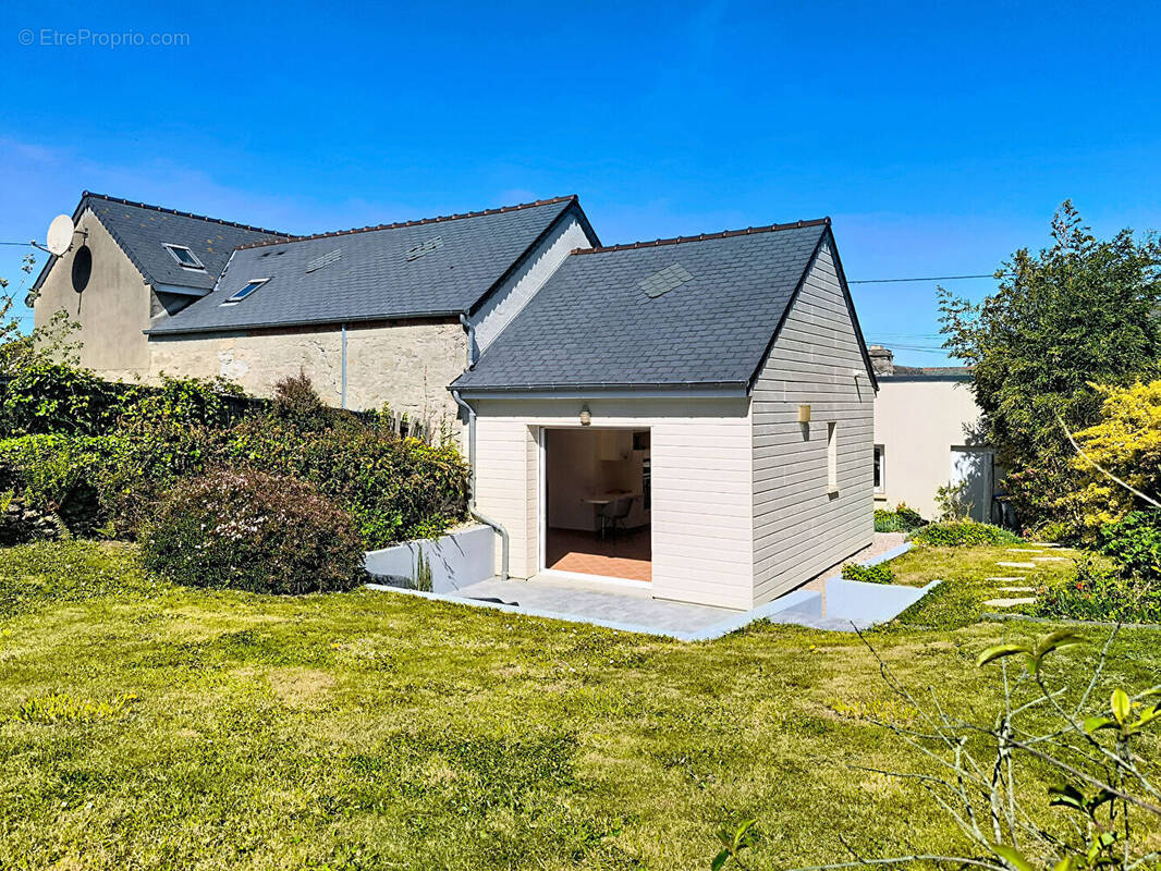 Maison à TOURLAVILLE