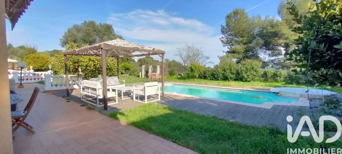 Photo 4 - Maison à VILLENEUVE-LOUBET