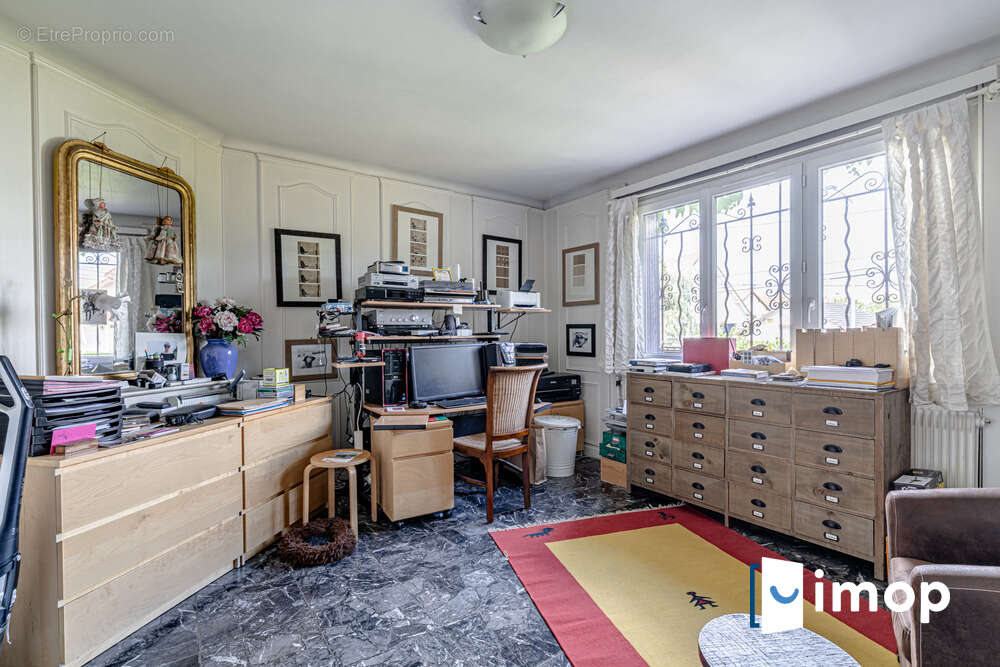 Maison à PONTAULT-COMBAULT