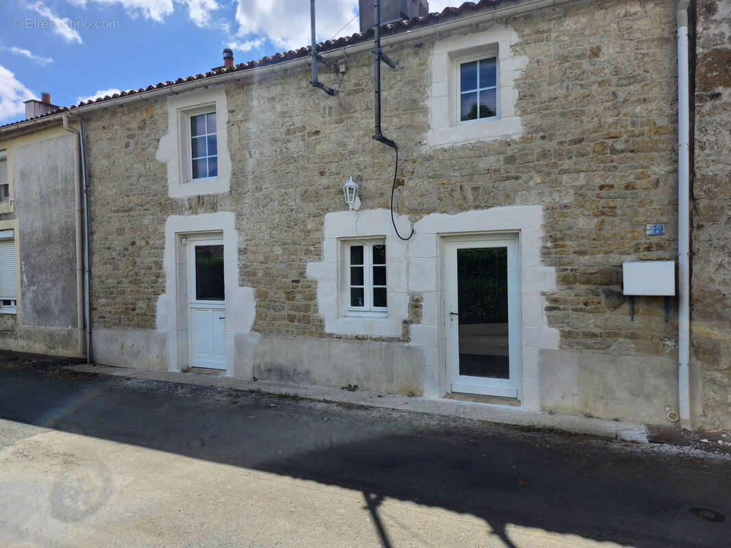 Maison en pierre avec terrain non attenant - photo 12