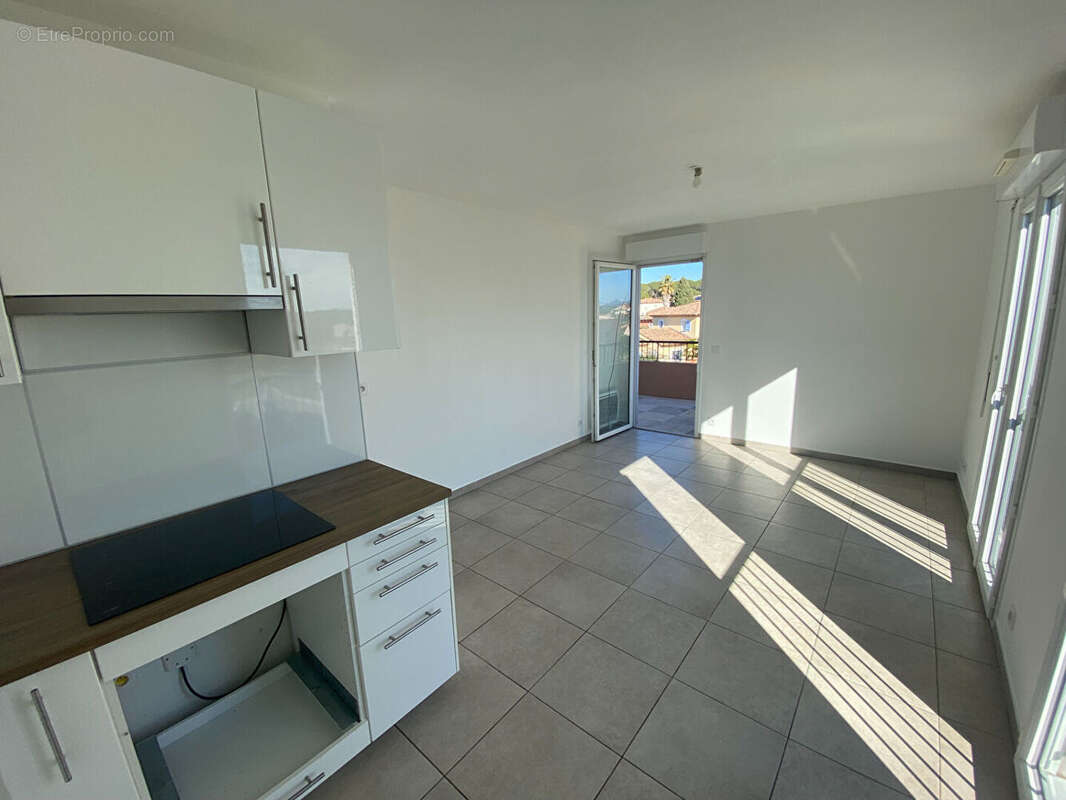 Appartement à FREJUS